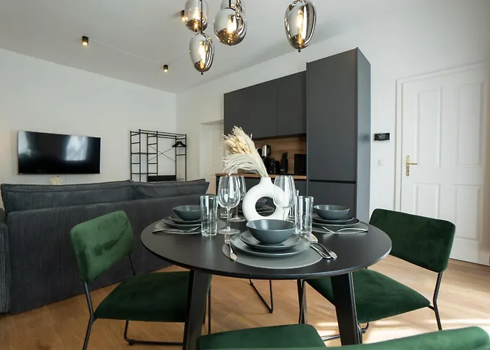 Apartment Pet-friendly Flat Near Belvedere *