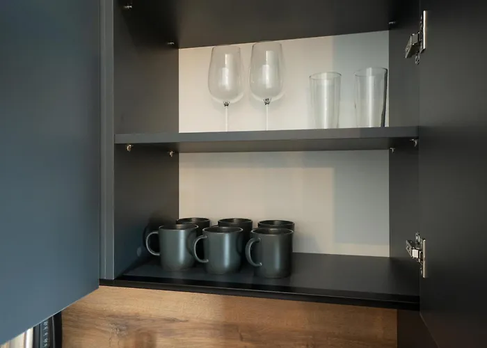 Pet-friendly Flat Near Belvedere *